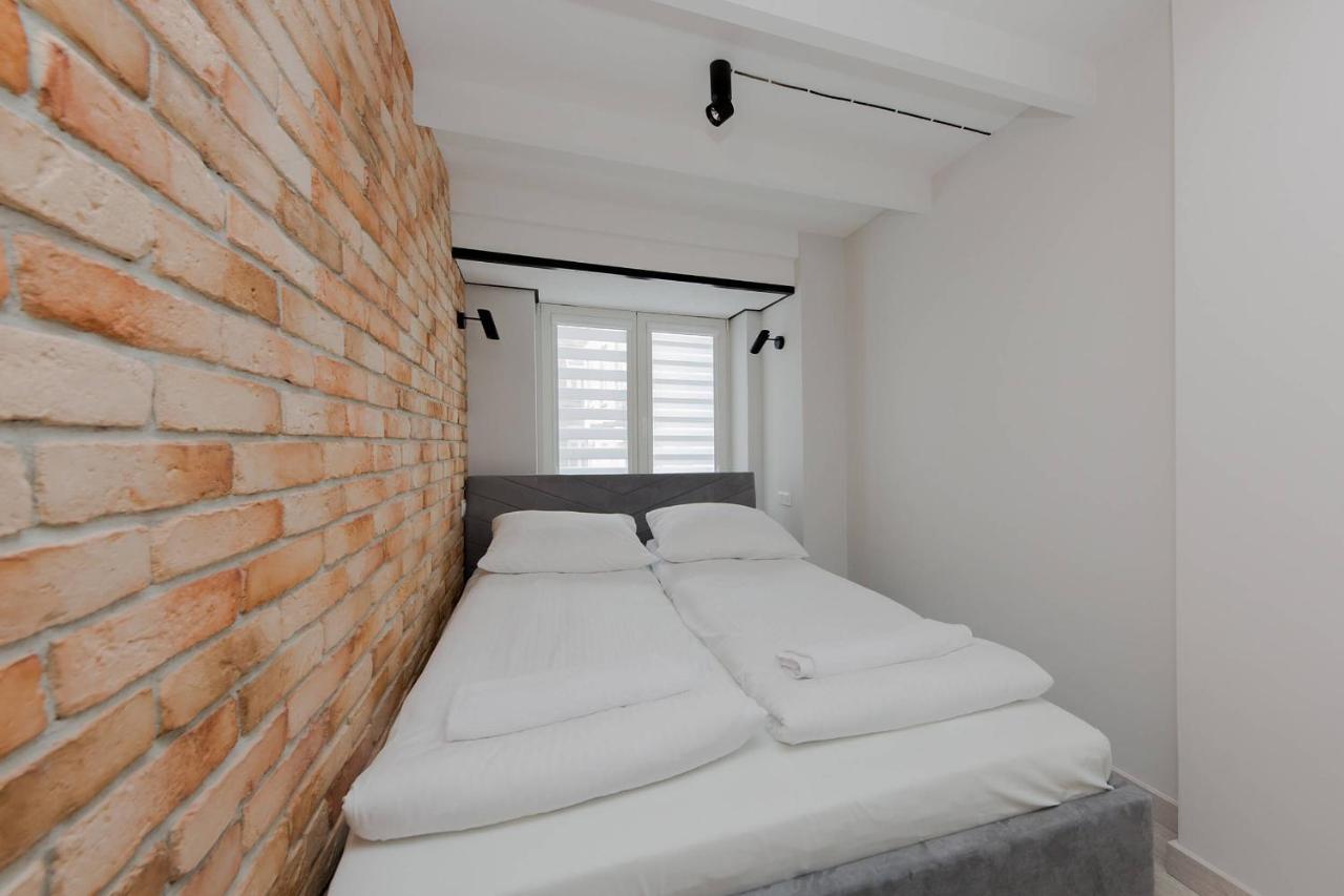 4 Eco Apart Chateau Jagiellonska 22 Warszawa Old Town المظهر الخارجي الصورة