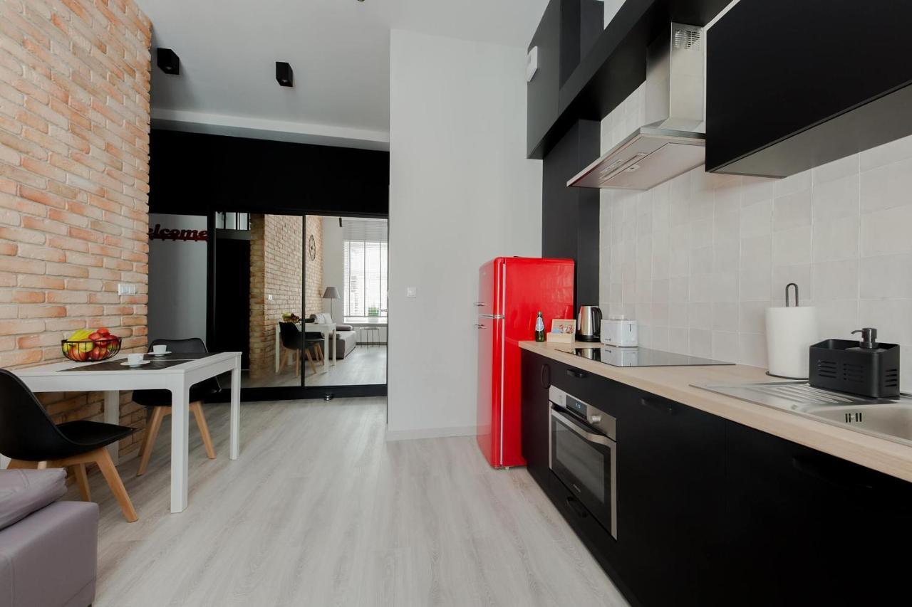 4 Eco Apart Chateau Jagiellonska 22 Warszawa Old Town المظهر الخارجي الصورة